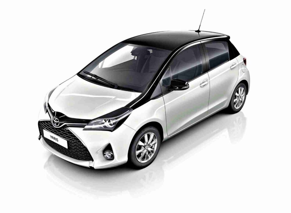Toyota Yaris X-Trend çift renkli tasarım