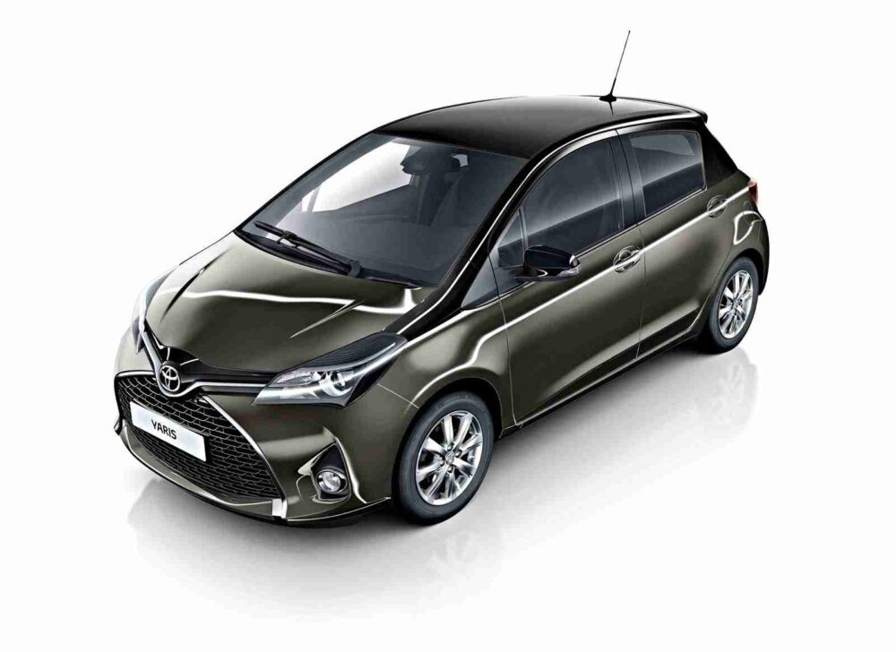 Toyota Yaris X-Trend çift renkli tasarım
