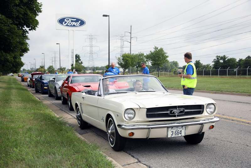 10 Milyonuncu Ford Mustang Banttan İndi!