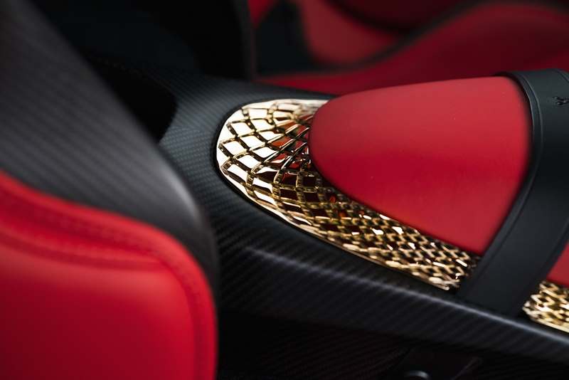 Aston Martin DBS GT Zagato
