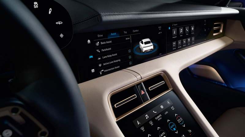 Porsche Taycan 2019 (5)