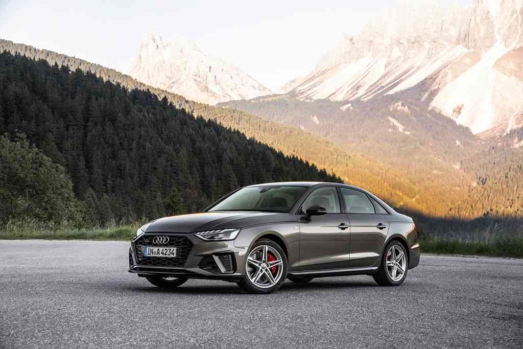 Audi A4 LED far tasarımı