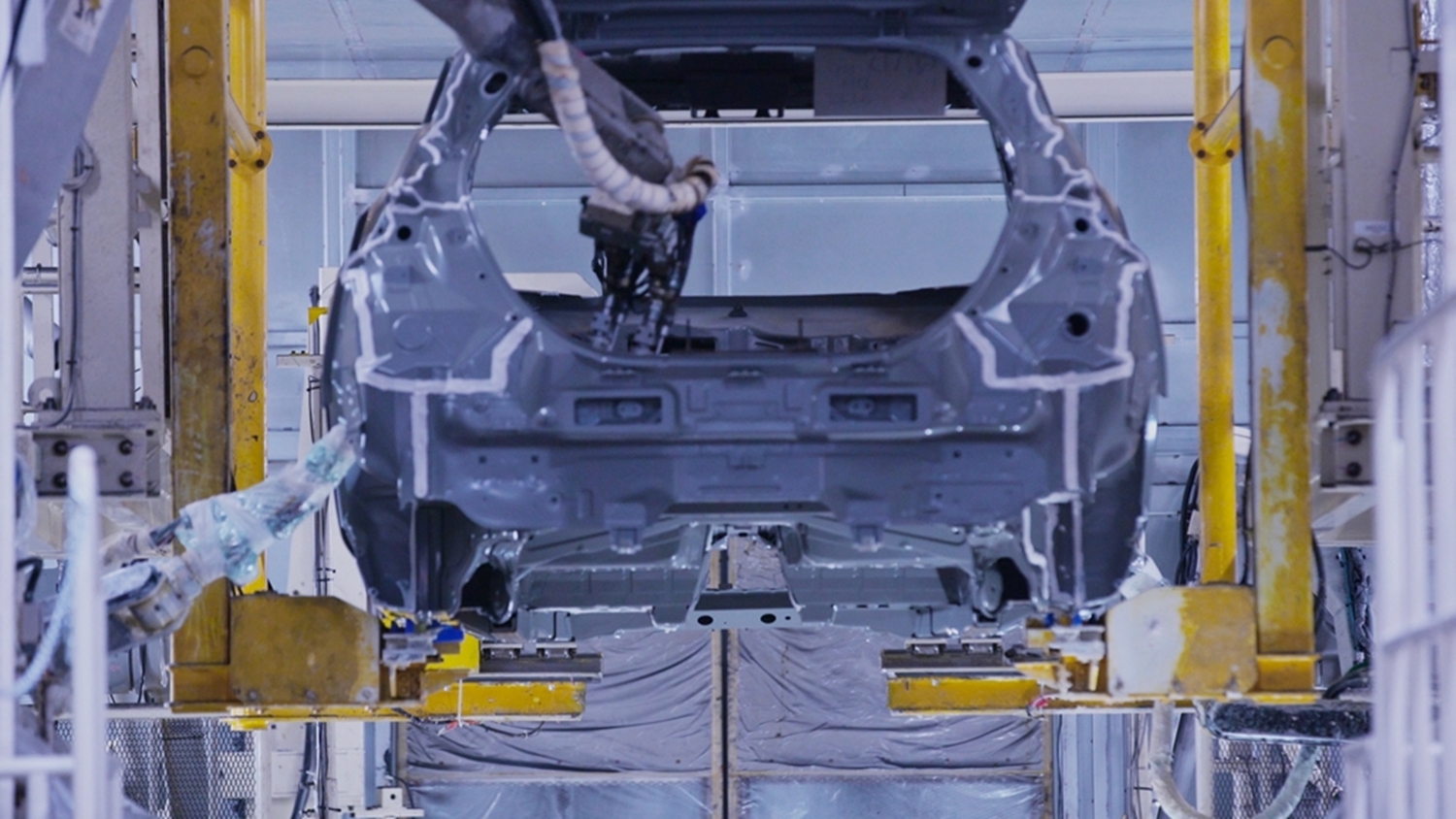 NISSAN üretim teknolojisi yatırımıyla akıllı mobiliteye geçiş yapıyor.