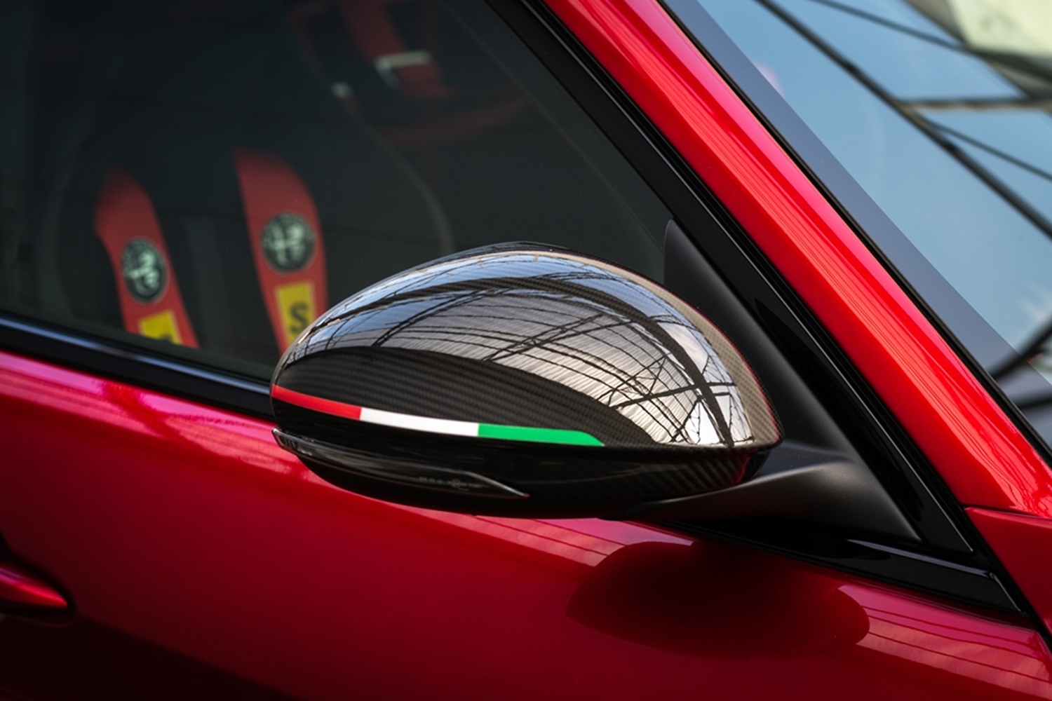 Alfa Romeo Giulia GTA 2020 modeli detay – 540 HP V6 motorlu yeni nesil efsane