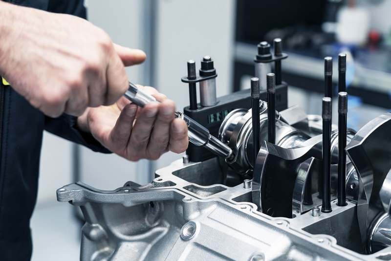 Yeni Aston Martin V6 Motor (3)