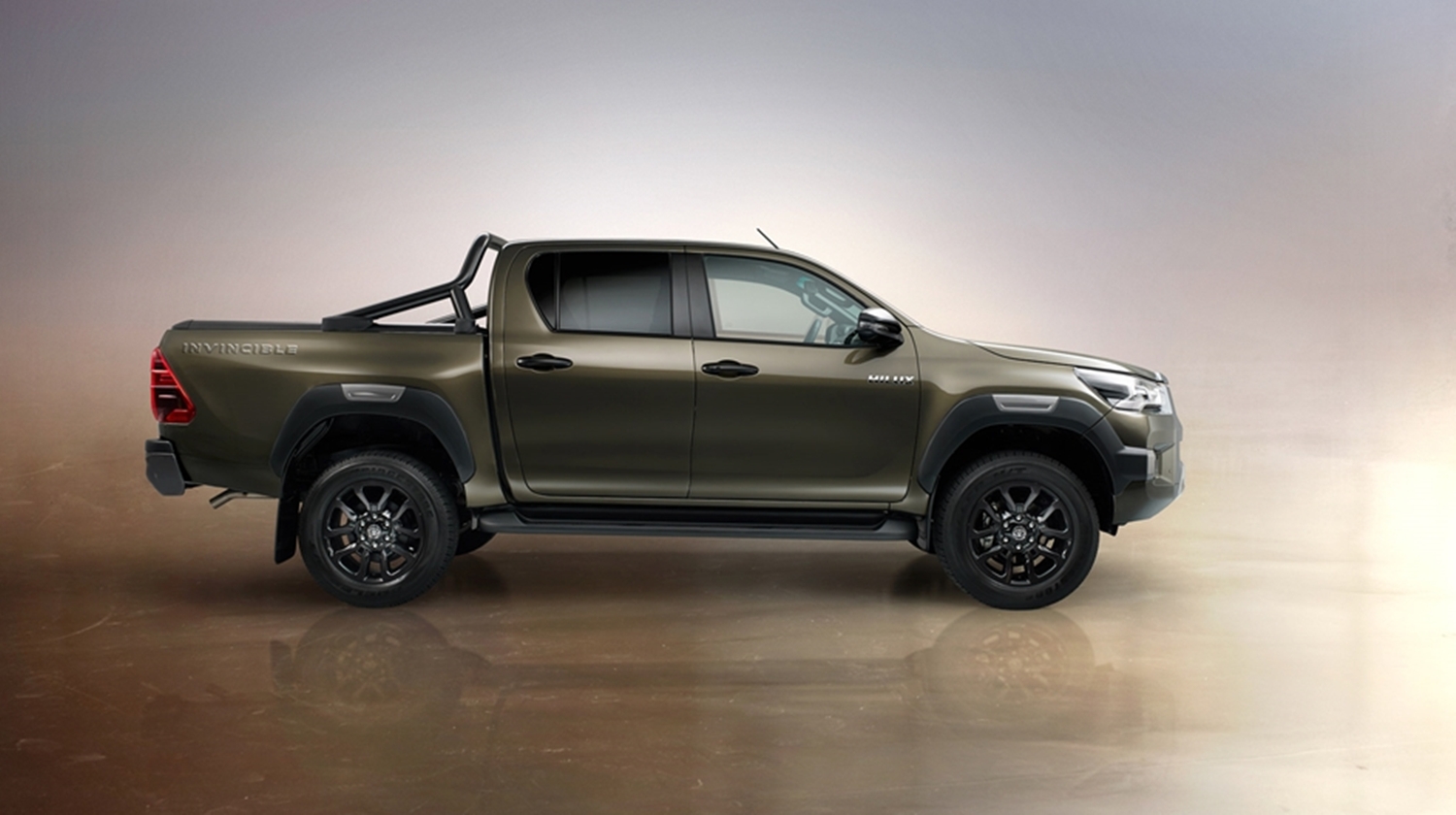 Hilux Invincible donanım paketi dış görünüm