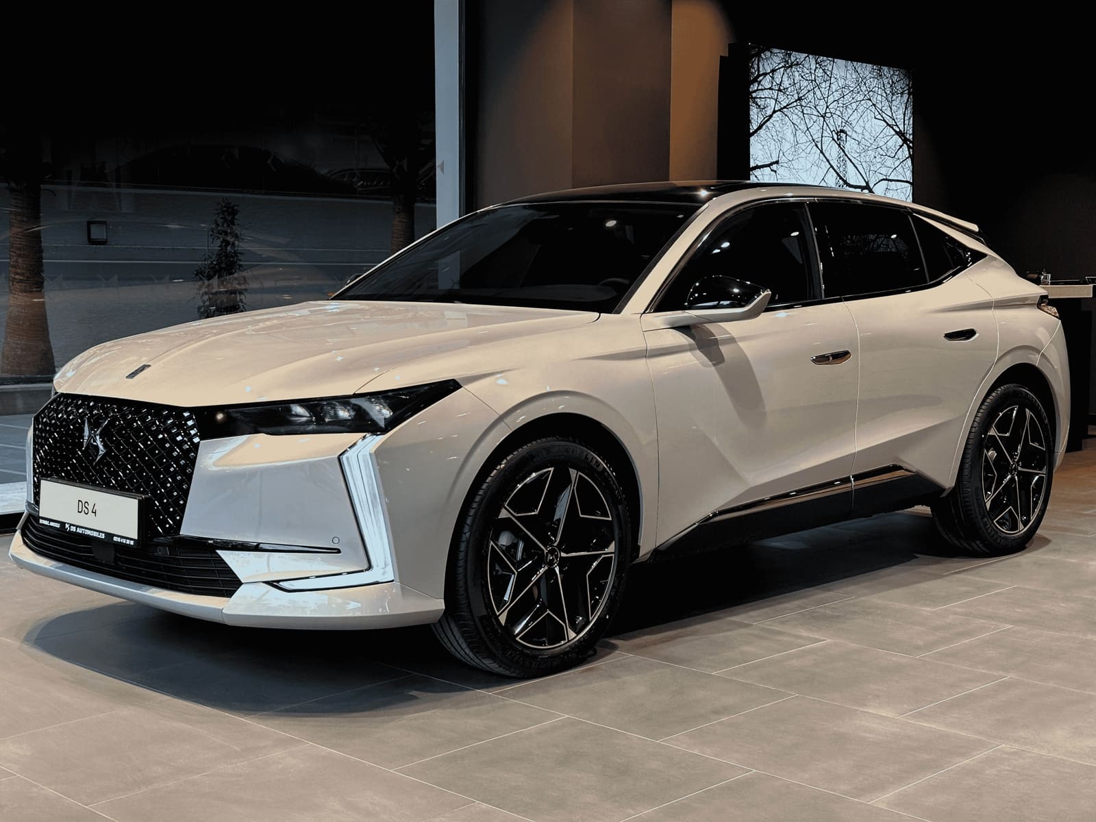 DS Automobiles Temmuz kampanyasıyla DS 7 ve DS 4 modellerinde cazip kredi ve takas desteği sunuyor.