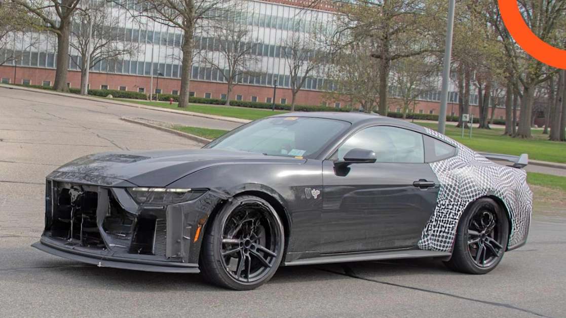 Yeni Ford Mustang Shelby GT500 test sürüşü kamuflajlı görüntüler