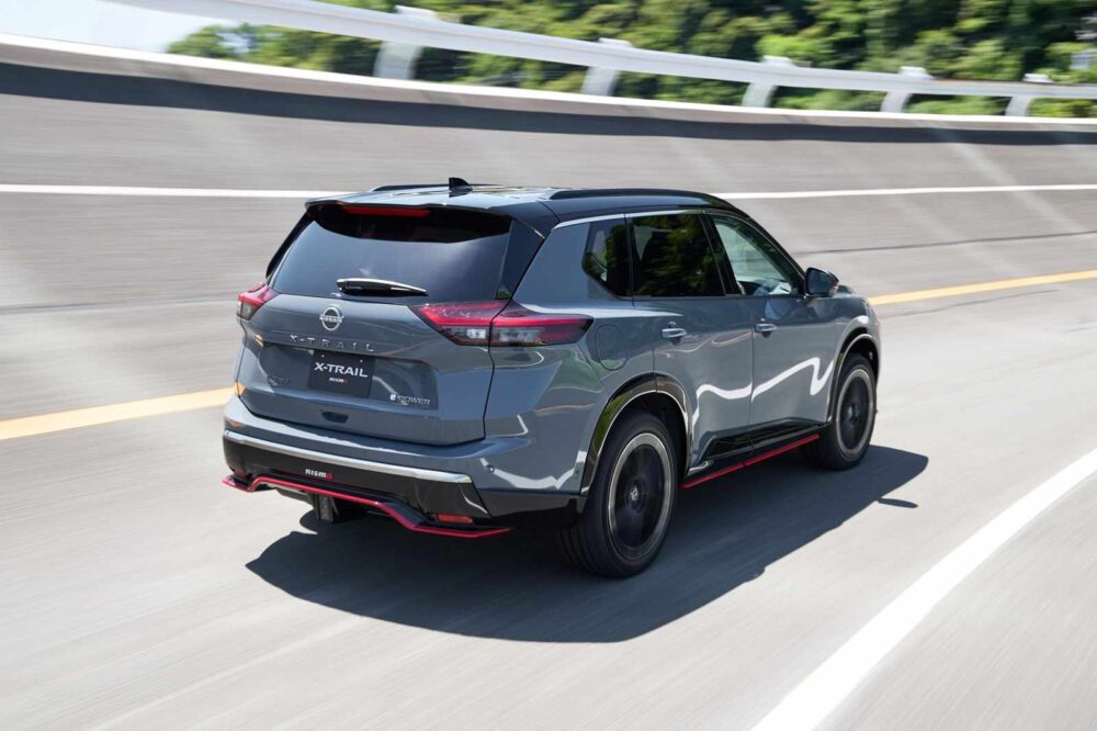 2026 Nissan X-Trail Nismo arka tasarım pist performansı