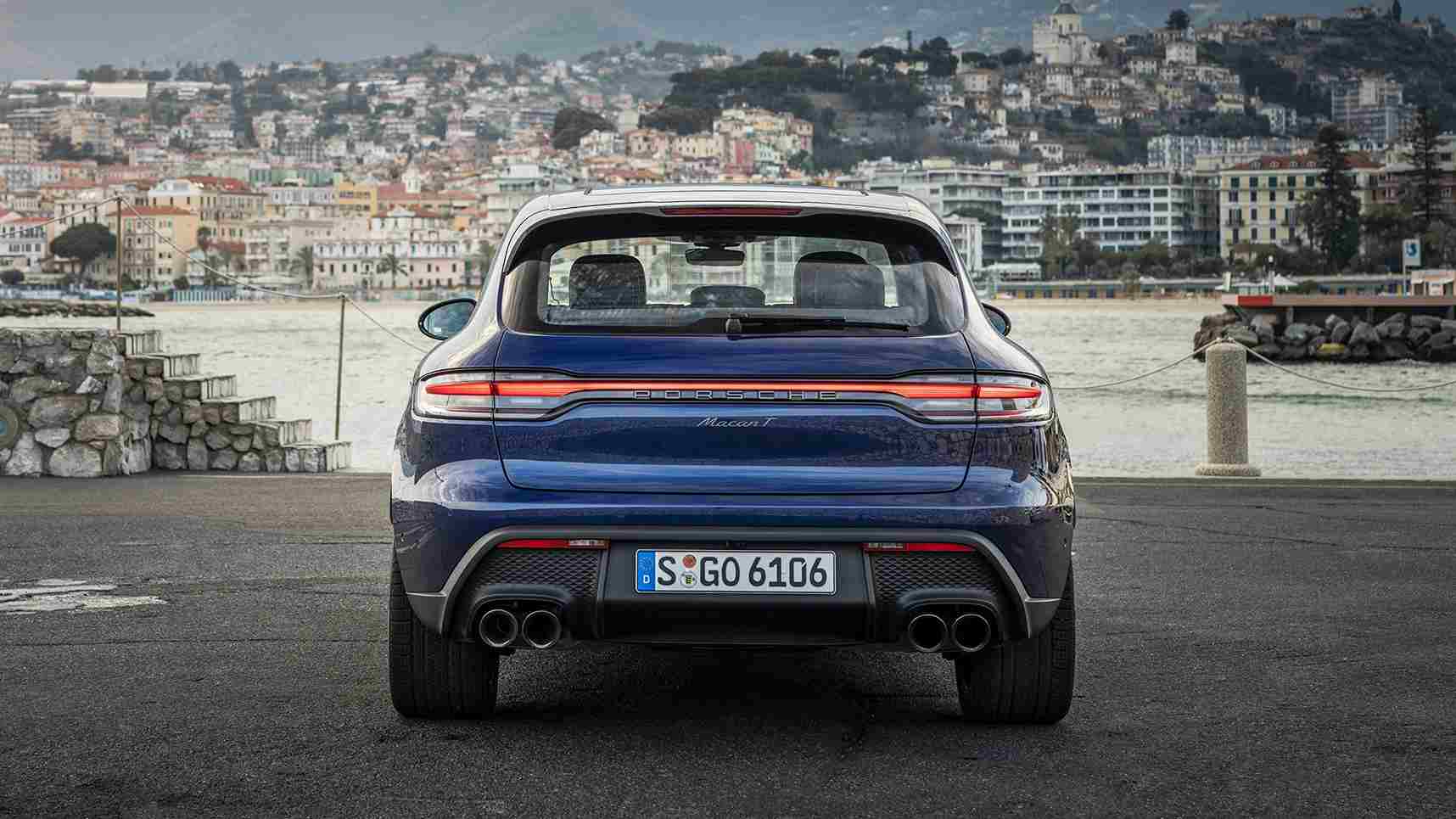 2026 Porsche Macan EV arka