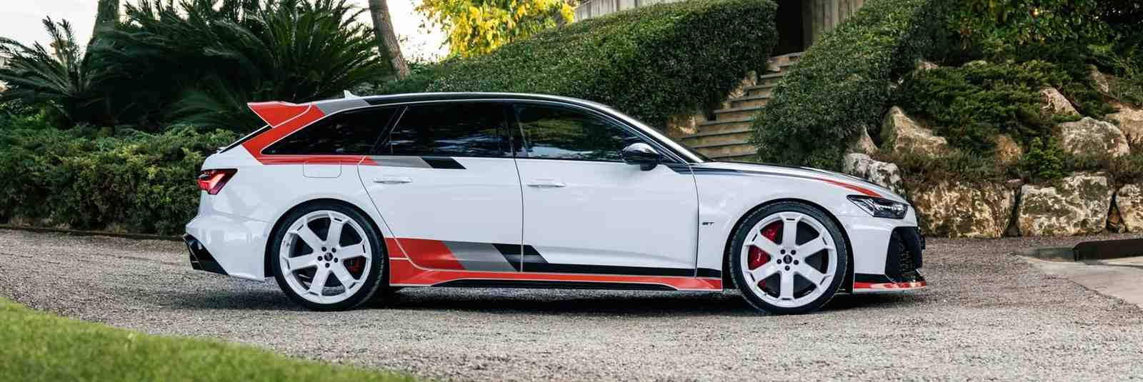 Audi RS6 Avant 2025 model yan görünüm