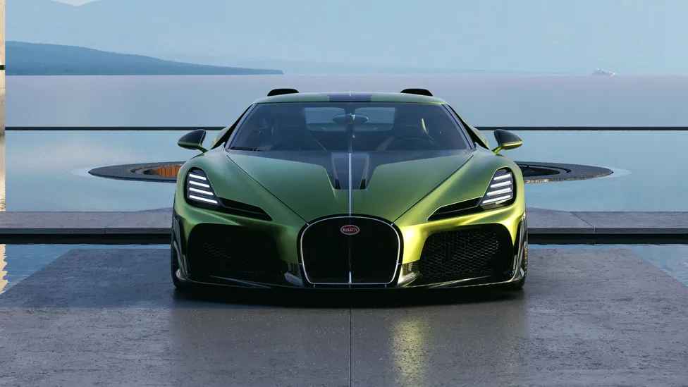 1.578 hp Bugatti Brouillard ön görünüm