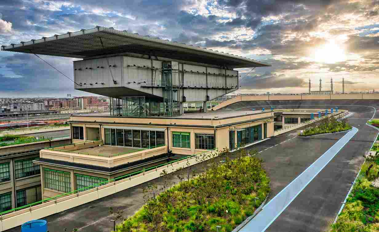 Fiat Lingotto fabrikası Renzo Piano dönüşüm sonrası