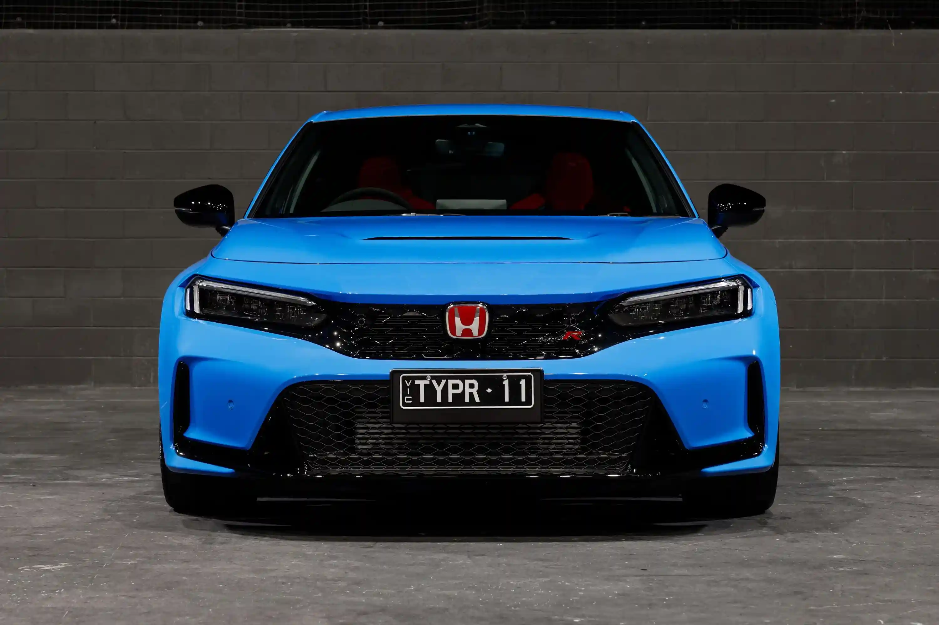 Honda Civic Type R önden görünüm