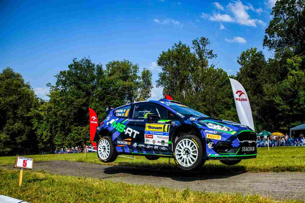 Barum Czech Rally Zlín 2024 asfalt etap aksiyonu