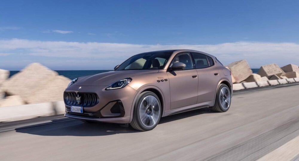 Maserati Grecale Folgore önden görünüm