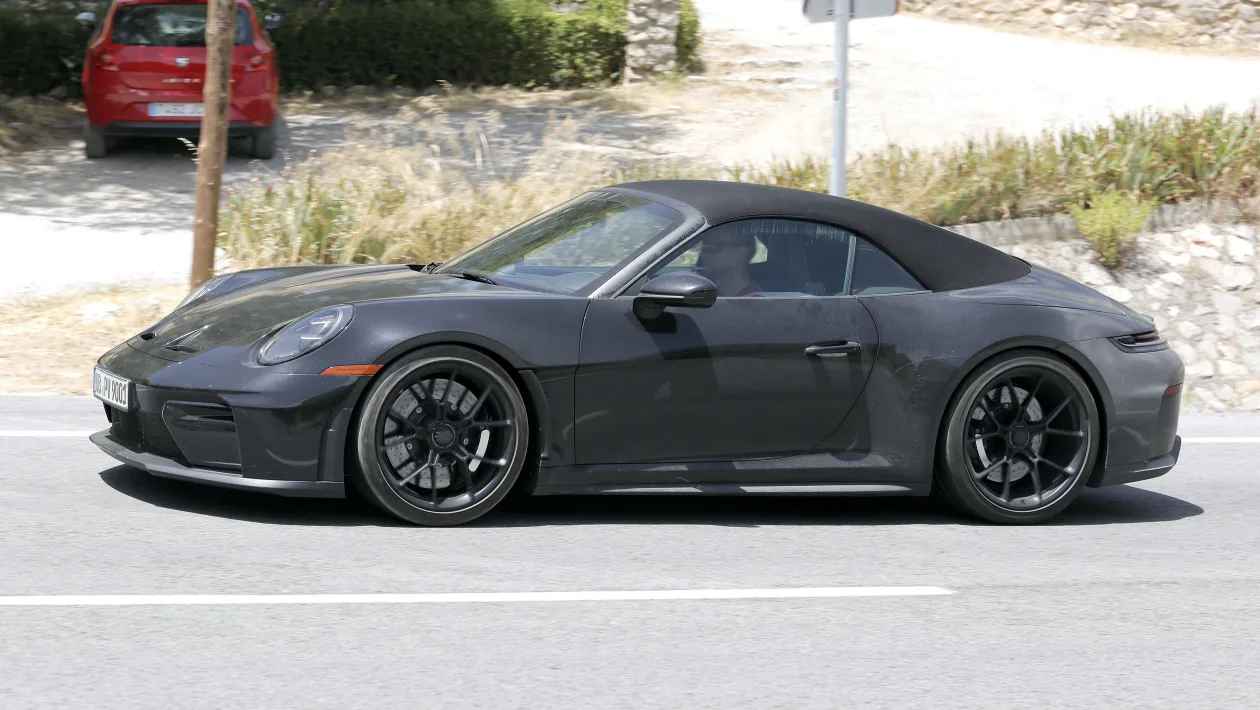 2026 Porsche 911 Speedster test sürüşünde görüntülendi