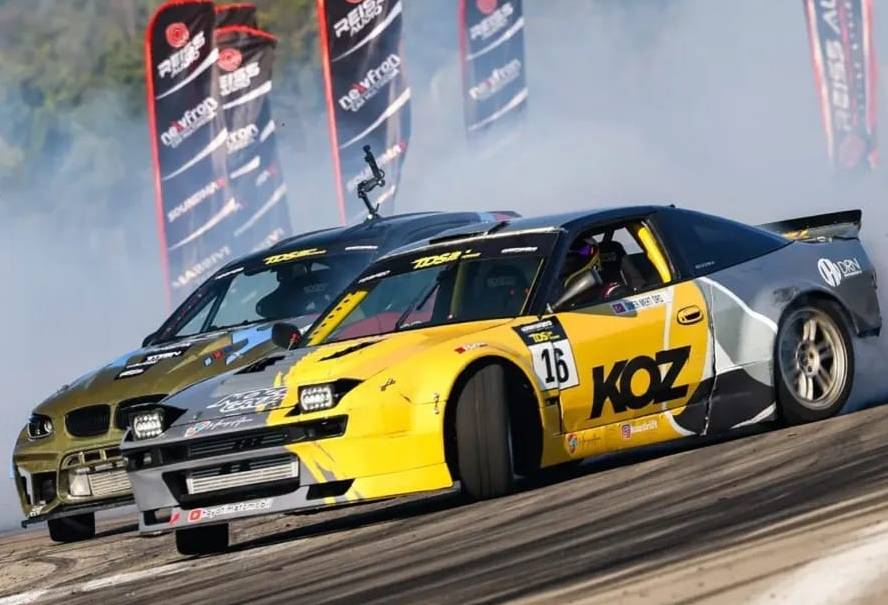Ömer Mert Örs Nissan Silvia S13 ile podyumda