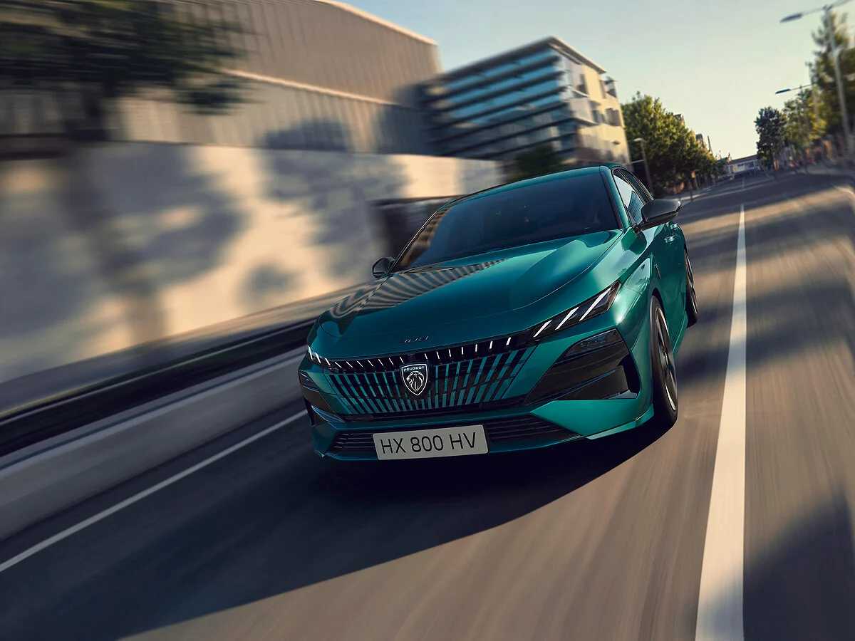 Yeni Peugeot 308 GT Matrix LED far tasarımı