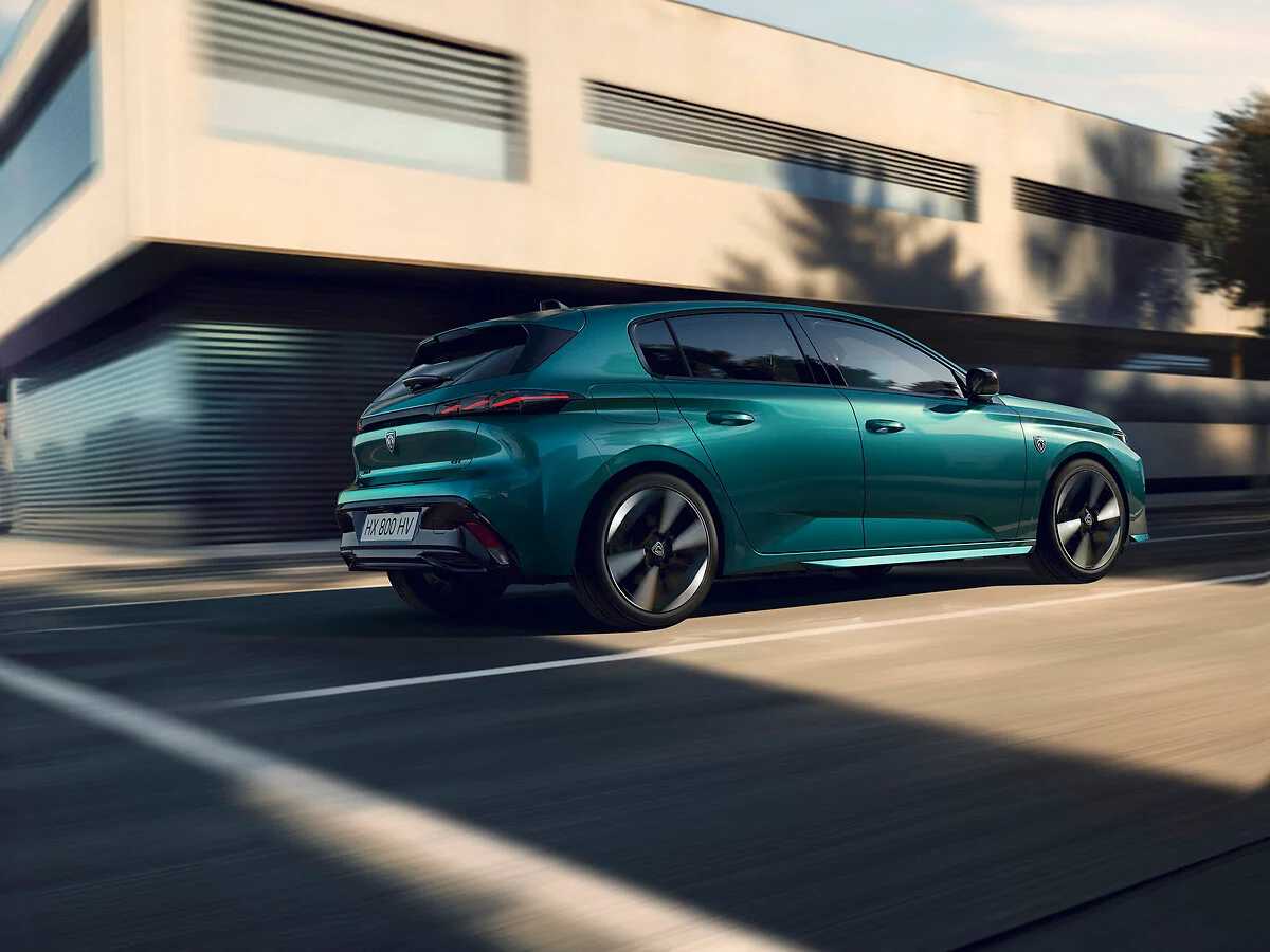 Yeni Peugeot E-308 arka yan tasarım