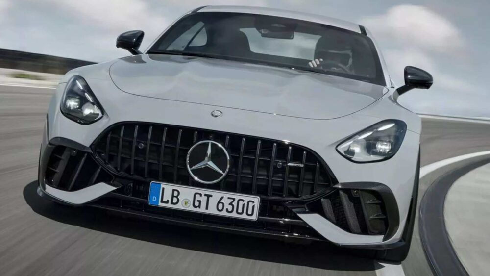 Mercedes-AMG yeni nesil V8 motor