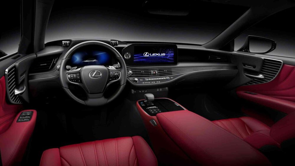 Lexus LS500 Heritage Edition iç mekân Rioja Red