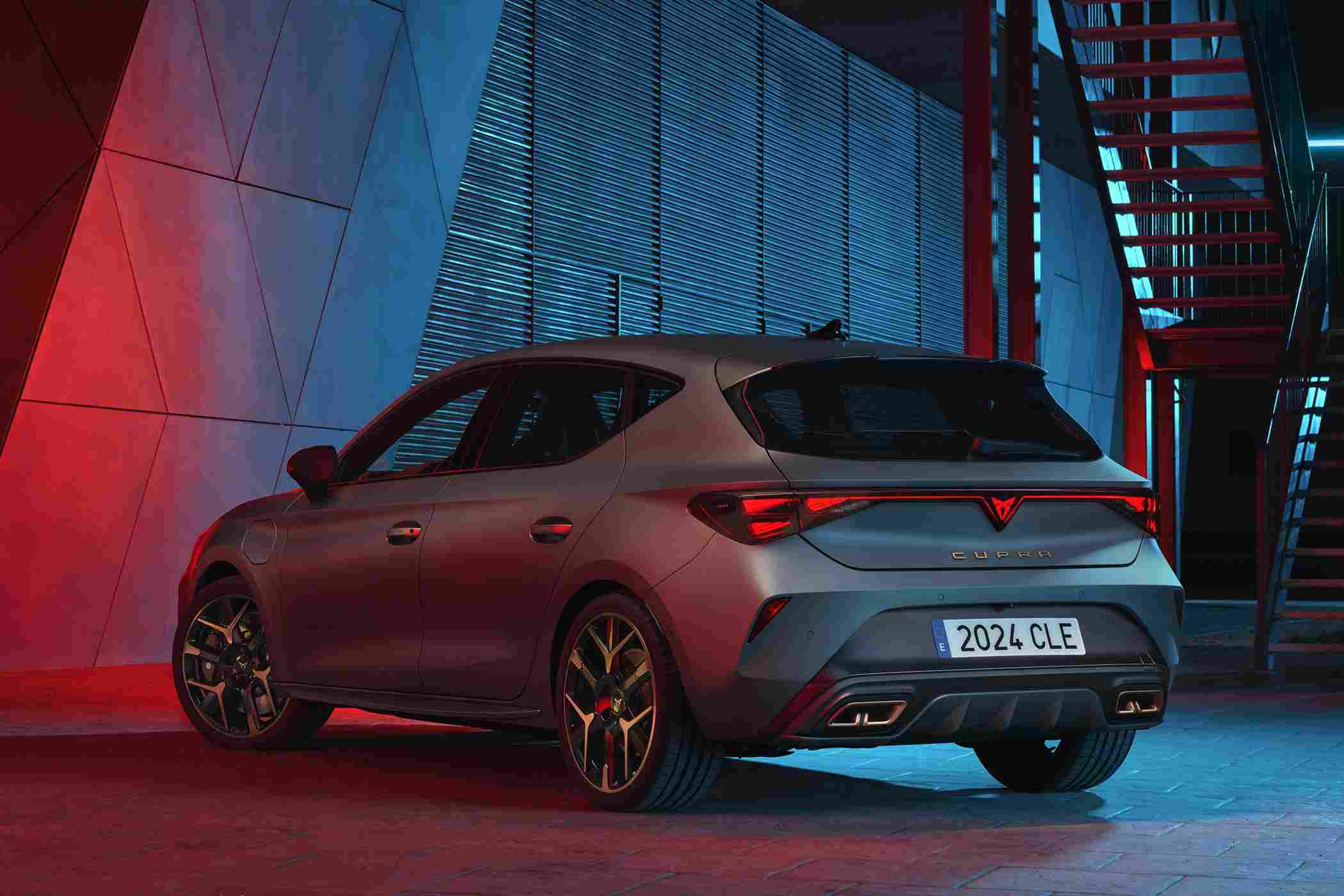“2026 Cupra Leon arka tasarım
