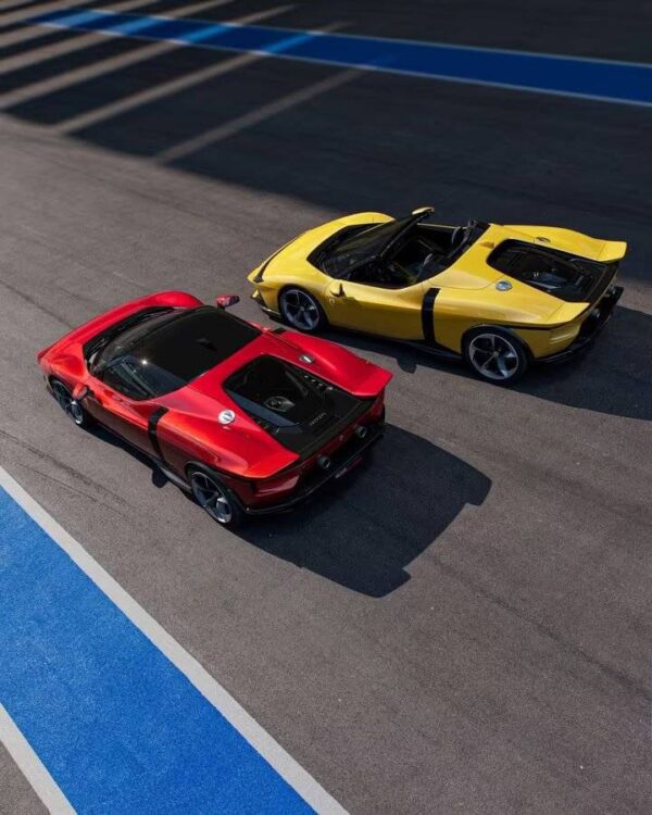 Ferrari 849 Testarossa Assetto Fiorano paketi