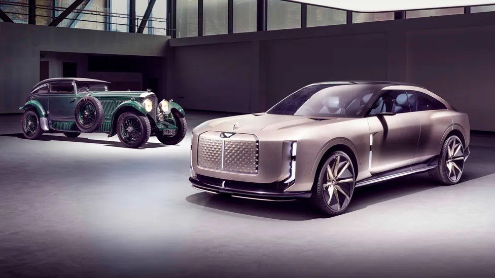Tarihi Blue Train Bentley ve yeni EXP 15 karşılaştırması