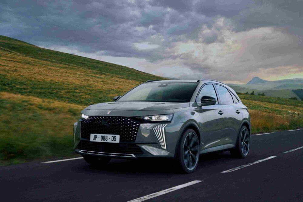 DS Automobiles - DS 7 Etoile BlueHDi 130 ön görünüm