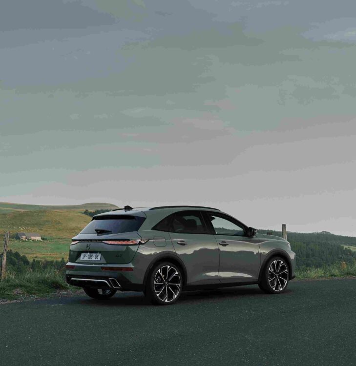DS Automobiles - DS 7 Etoile BlueHDi 130 arka görünüm
