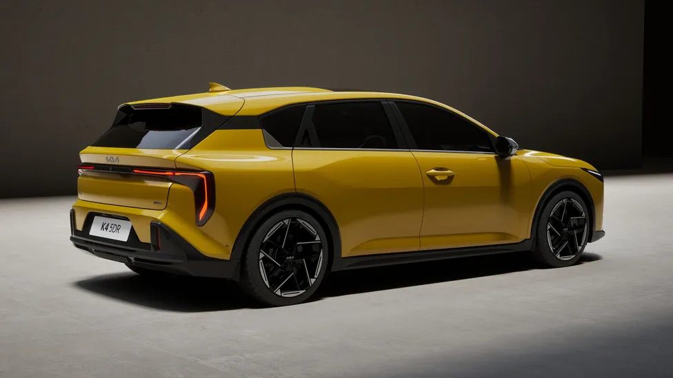 Kia K4 GT-Line versiyonu, sportif detaylar