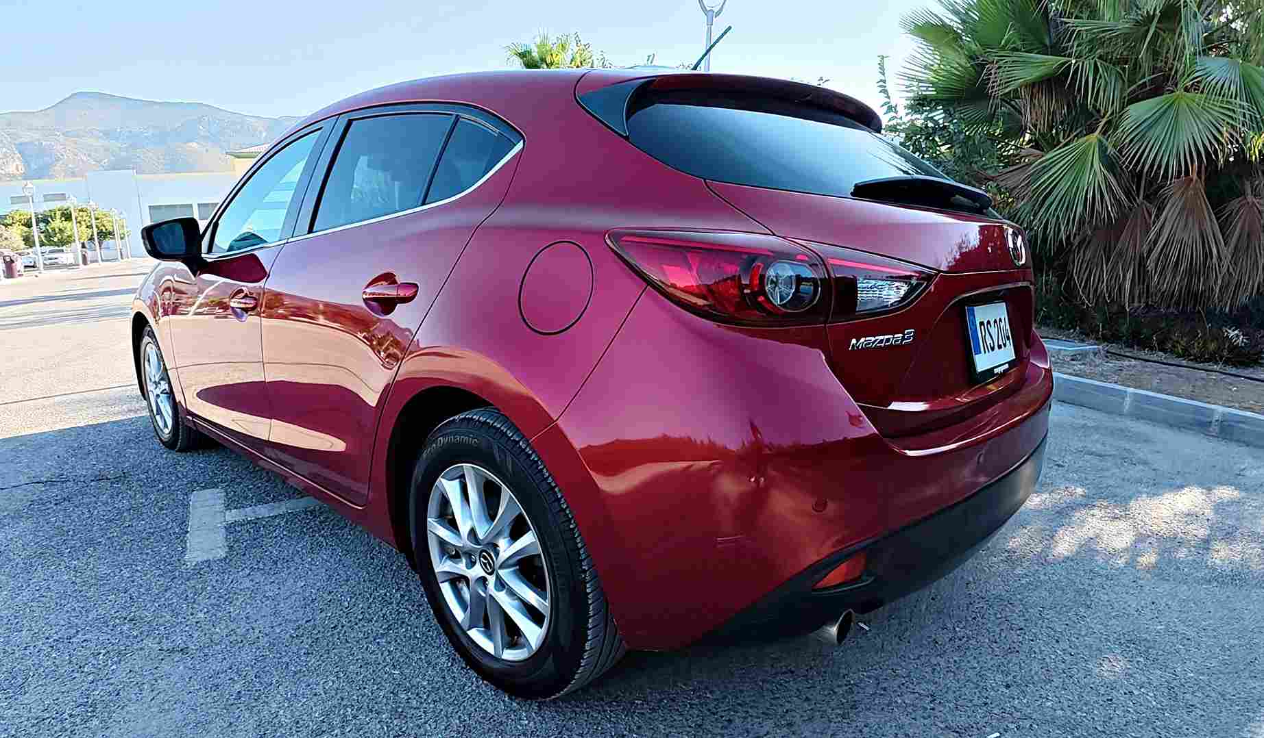 Mazda 3 test sürüşü arka görünüm
