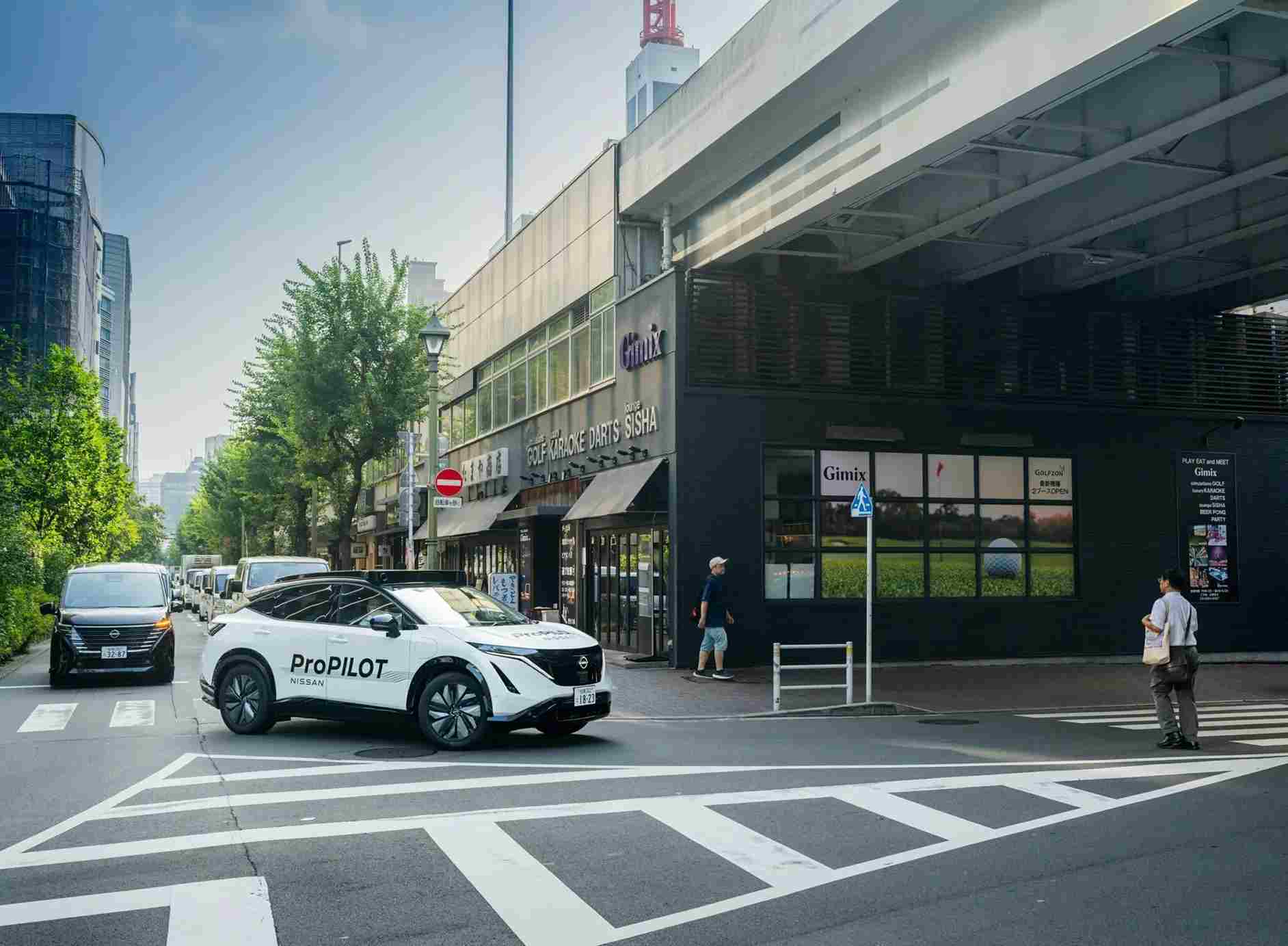 Nissan ProPILOT, Tesla’yı Şehir İçi Sürüşte Zorluyor