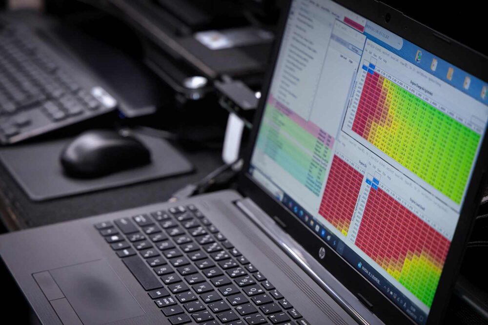 ECU tuning uzmanları tarafından modifiye edilen RZ34