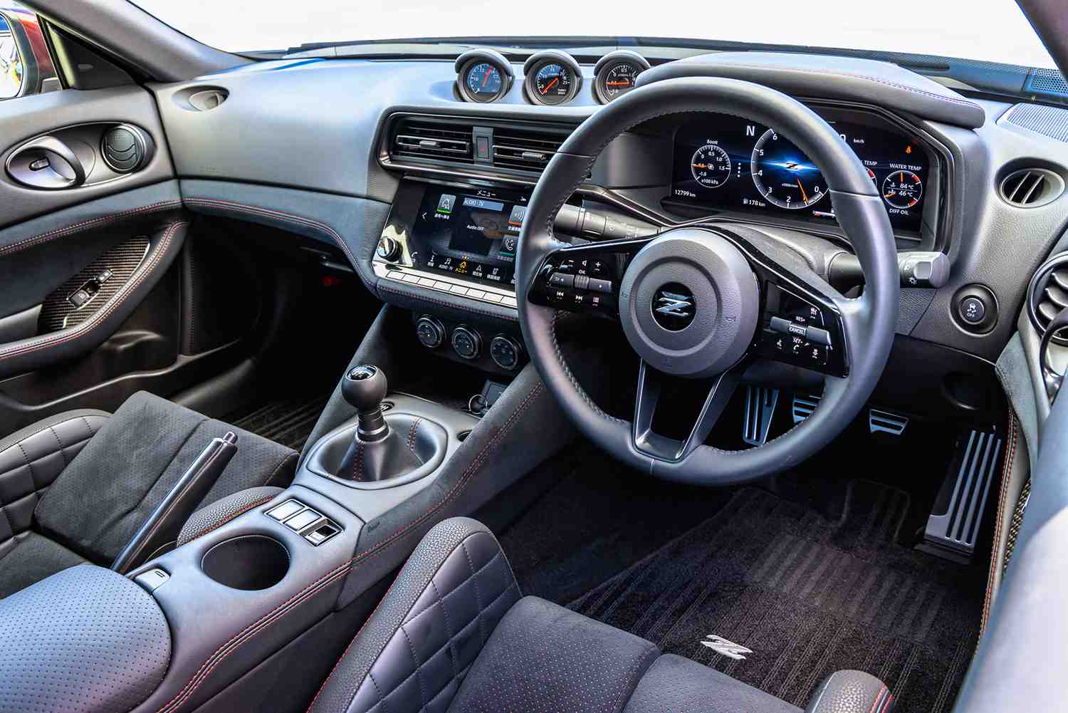Nissan Fairlady Z RZ34 ECU tuning ile 500 beygir