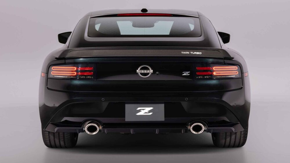 2026 Nissan Z Heritage Edition arka görünüm