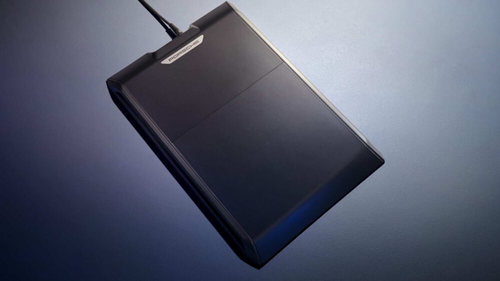 Porsche Wireless Charging taban plaka