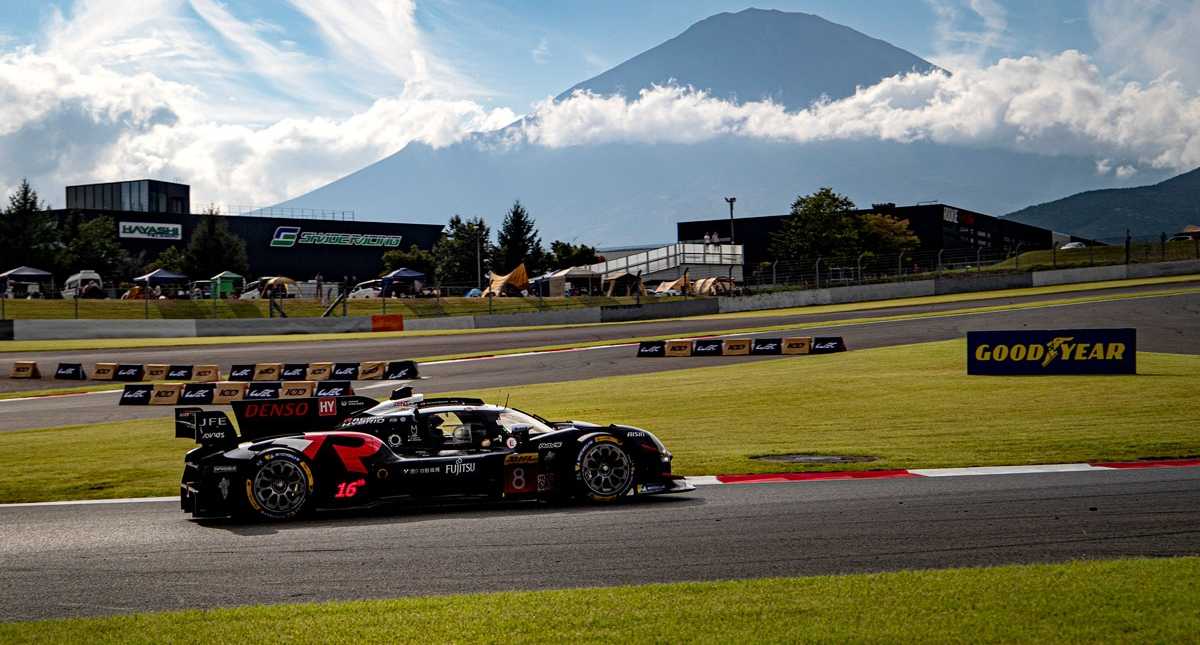 Sébastien Buemi’nin kullandığı #8 Toyota GR010 HYBRID Fuji’de