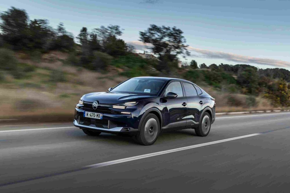 Citroën C4 X Max donanım ön görünüm