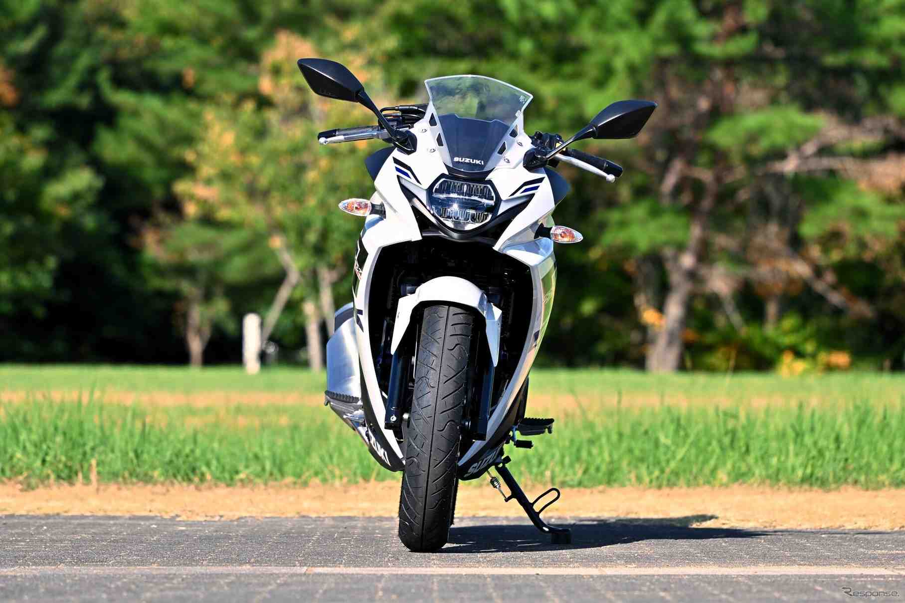 Suzuki GSX250R ön far ve aerodinamik gövde tasarımı