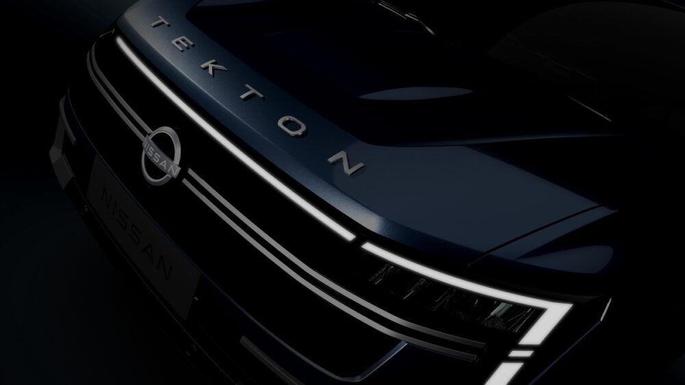 Nissan Tekton tasarımı, güçlü gövde oranları ve modern LED detaylarıyla premium SUV kimliğini vurguluyor.