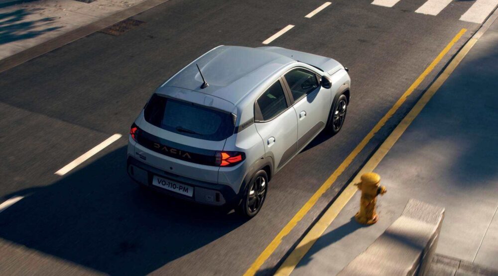 Spring 100 hp versiyonu, 0–100 km/s hızlanmasını 2,5 sn daha hızlı tamamlıyor.