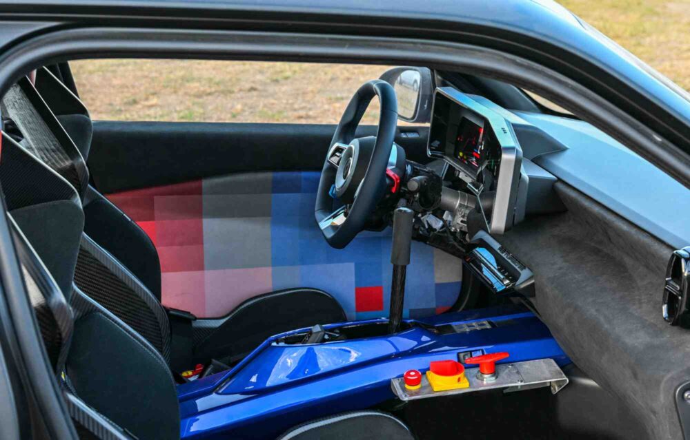 Renault 5 Turbo 3E 555 HP elektrikli mini supercar