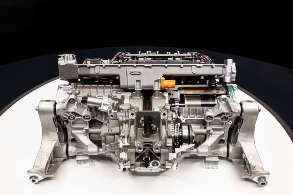 Ferrari Elettrica all-electric supercar with 1,000+ HP and 530 km range