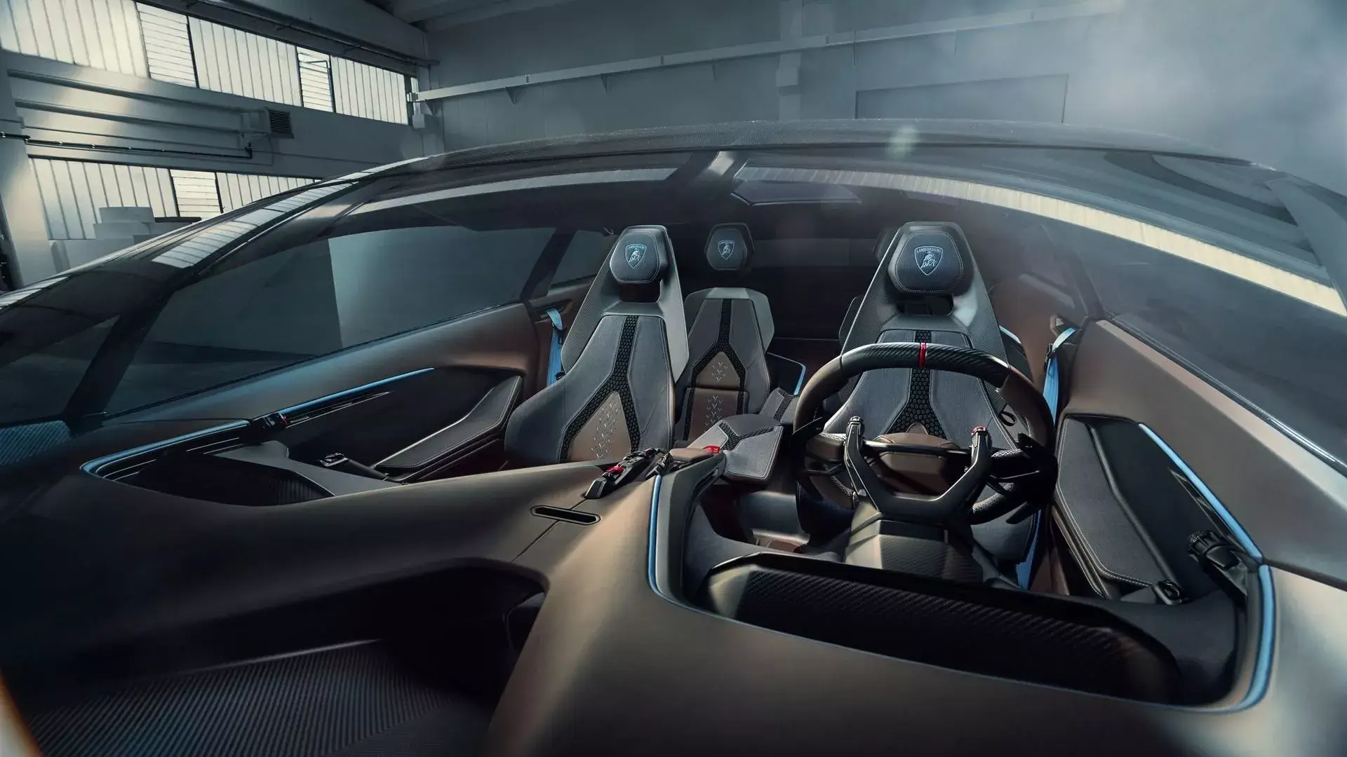 Lamborghini Lanzador konsepti – geleceğin elektrikli GT modeli