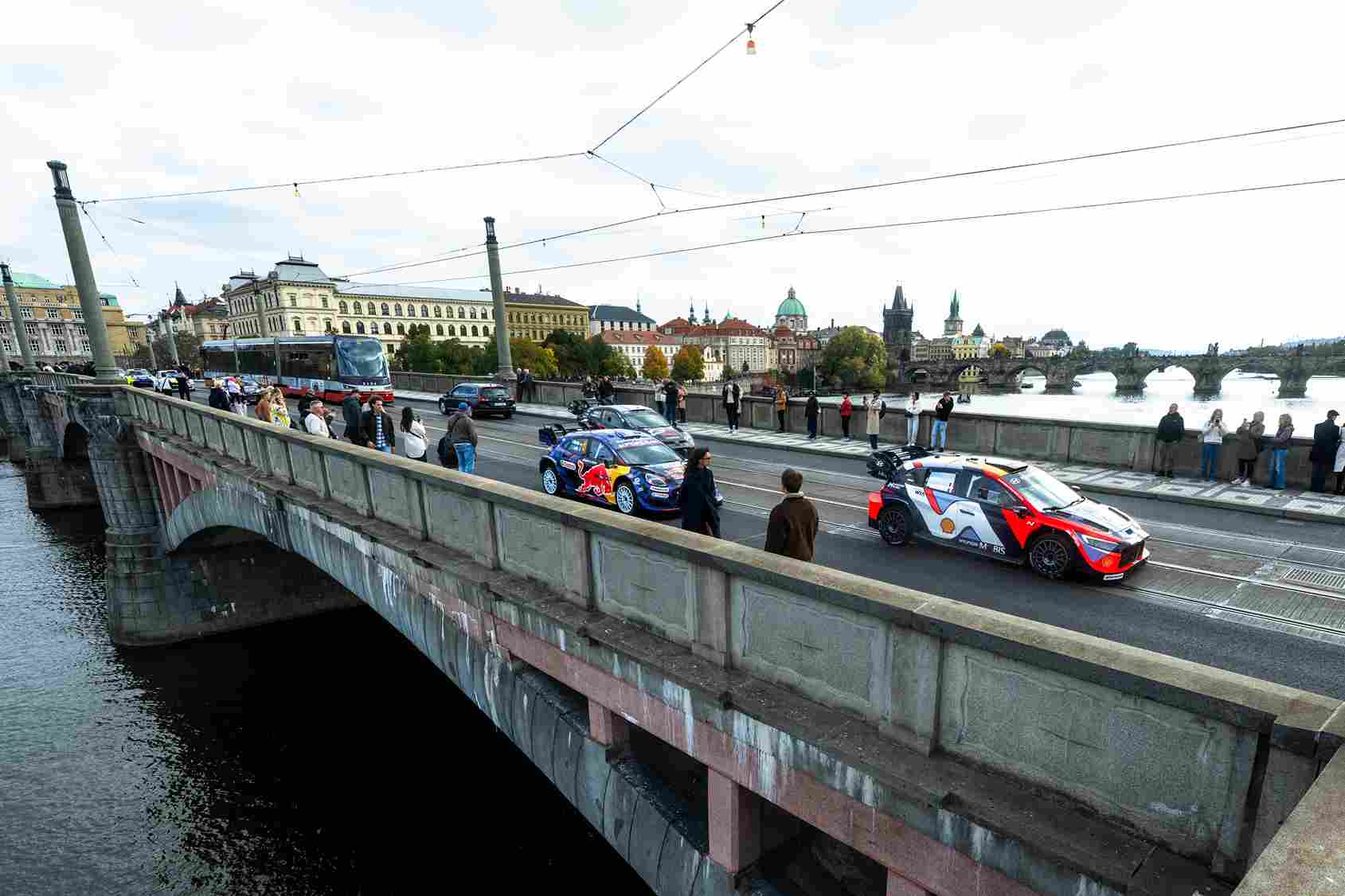 WRC Prag konvoyu