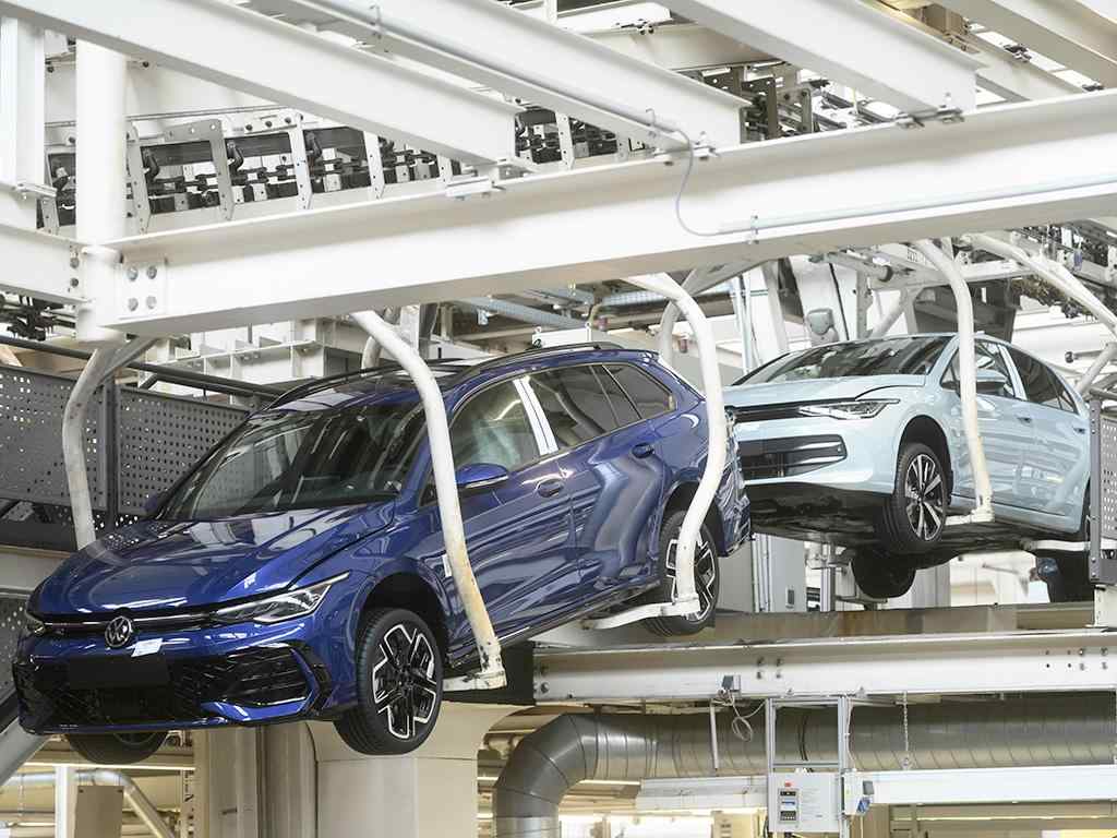 Volkswagen Golf Wolfsburg fabrika üretimi