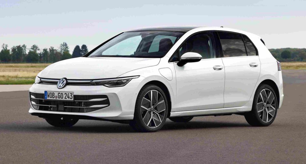Kia K4 vs VW Golf karşılaştırma