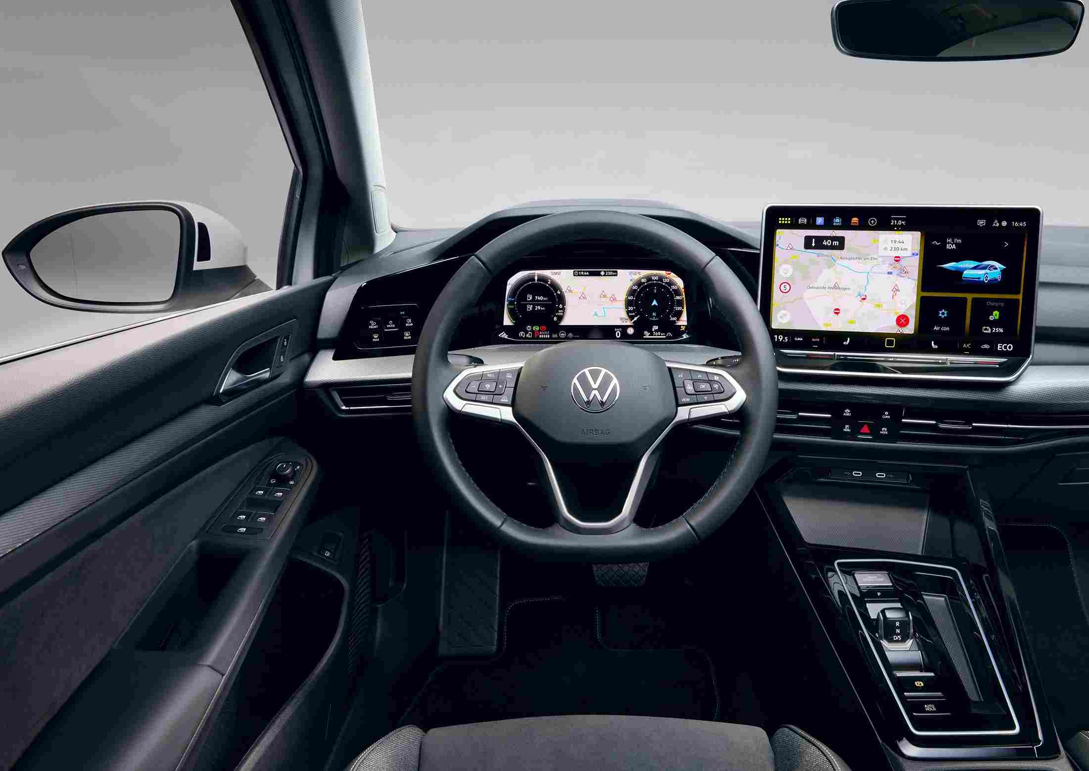 Kia K4 vs VW Golf karşılaştırma
